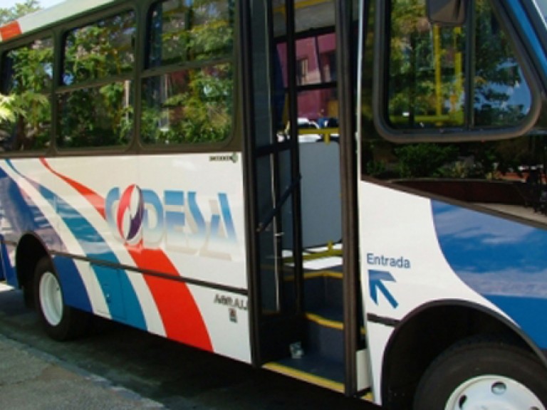Omnibus en Punta del Este